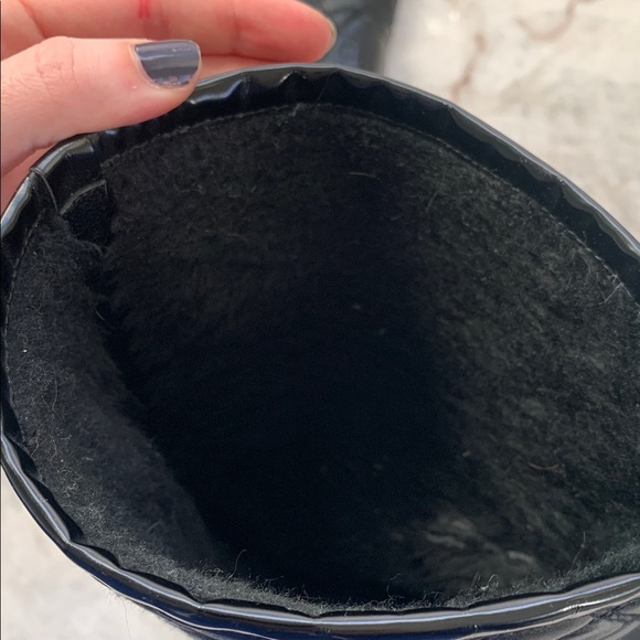 Stuart Weitzman lined rain boots - Picture 4 of 7